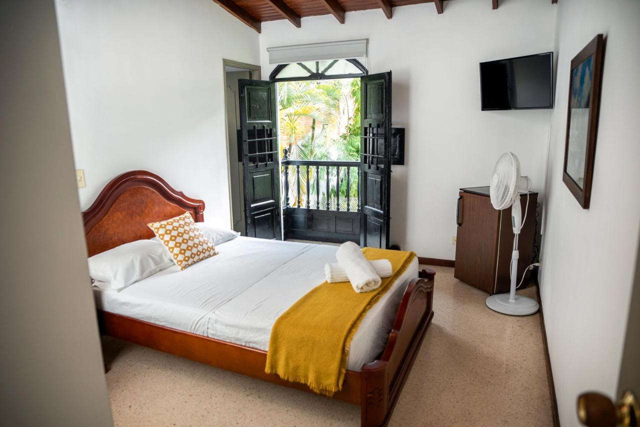 Casa Rosales Hotel เมเดยิน ห้อง รูปภาพ