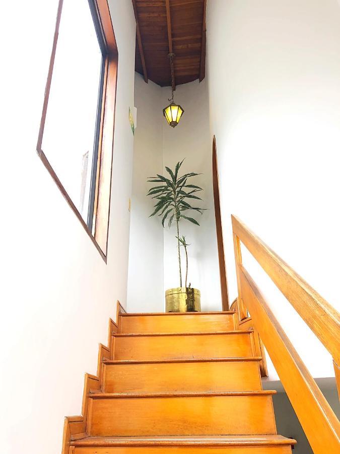 Casa Rosales Hotel เมเดยิน ภายนอก รูปภาพ
